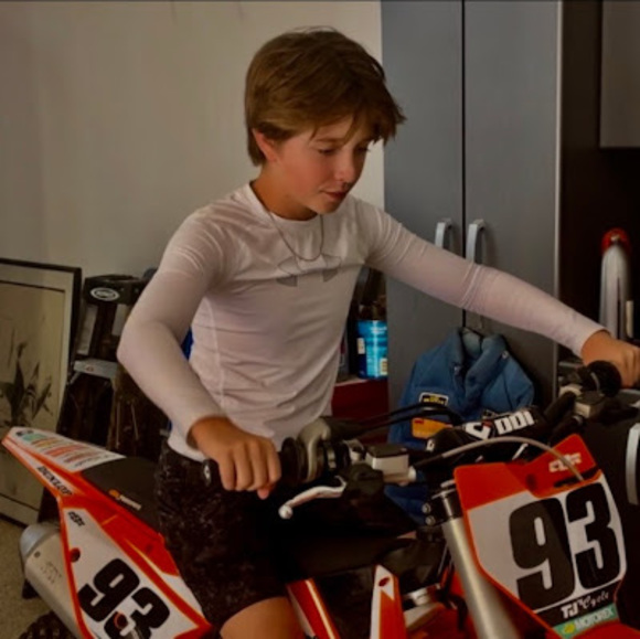 Meet your Posher, Jonathan - Picture 1 of 1